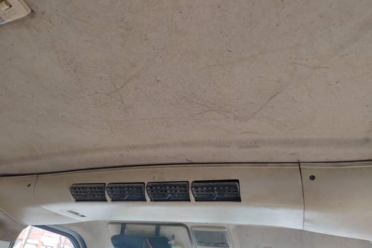 Used CHANGAN KAICHENG Ruixing M80 2014 1.5L CNG Comfort Model 4G15S Headliner