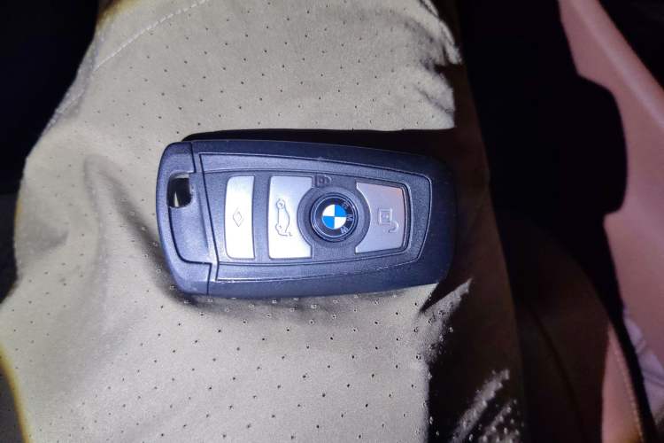 Used BMW 5 Series GT 2011 535i xDrive Luxury Edition
