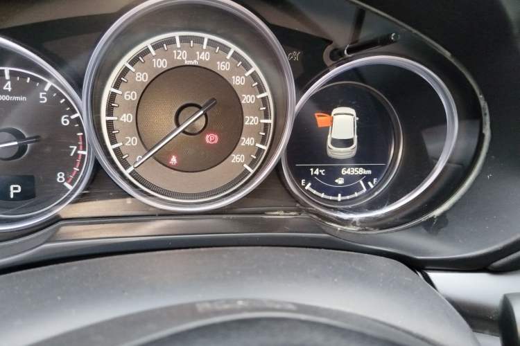 Used Mazda CX-5 2021 2.0L Automatic Two-Wheel Drive Smart Version Odometer Close Up