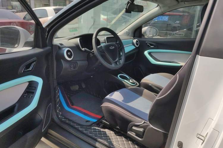 Used Chery QQ Little Ant 2021 150 000 Yuan Ant Fan Edition Ant Trend Version Lithium Iron Phosphate Driver Seat