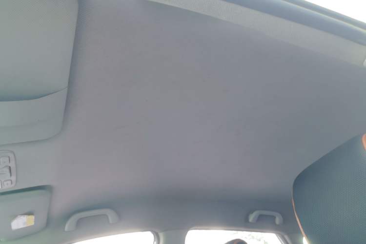 Used JAC Group Refine S3 2016 1.5L Manual Luxury Model Headliner