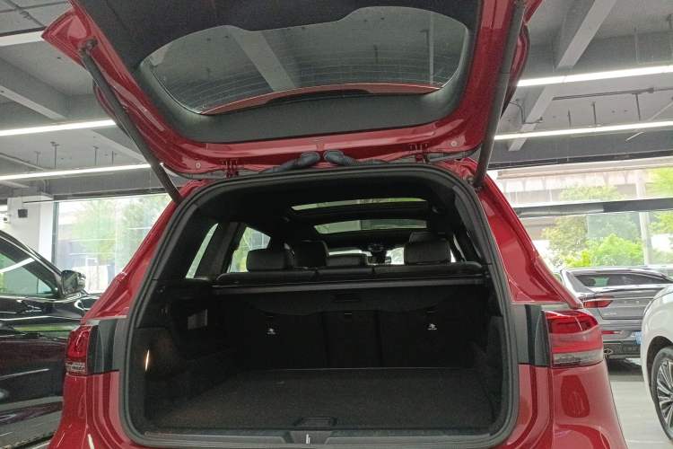 Used Mercedes-Benz GLB 2020 Updated GLB 200 Dynamic Edition Trunk