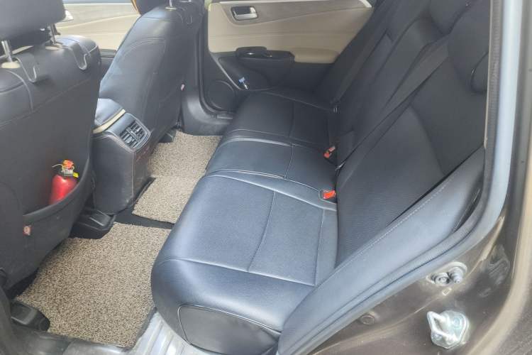 Used Honda Jade 2017 1.8L automatic Comfort version 5 seats