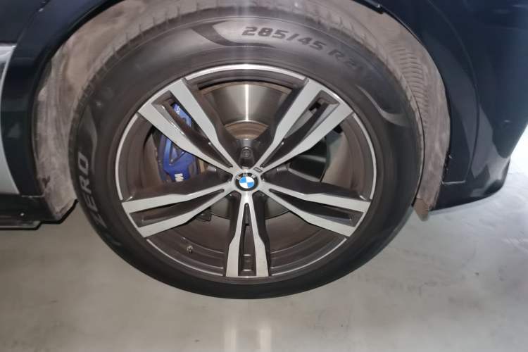 Used BMW X7 2022 xDrive40i Luxury M Sport Package
