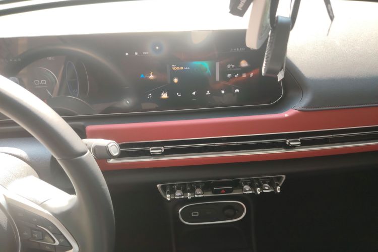 Used ORA Good Cat GT 2024 Mulan Edition 401km Luxury Version
