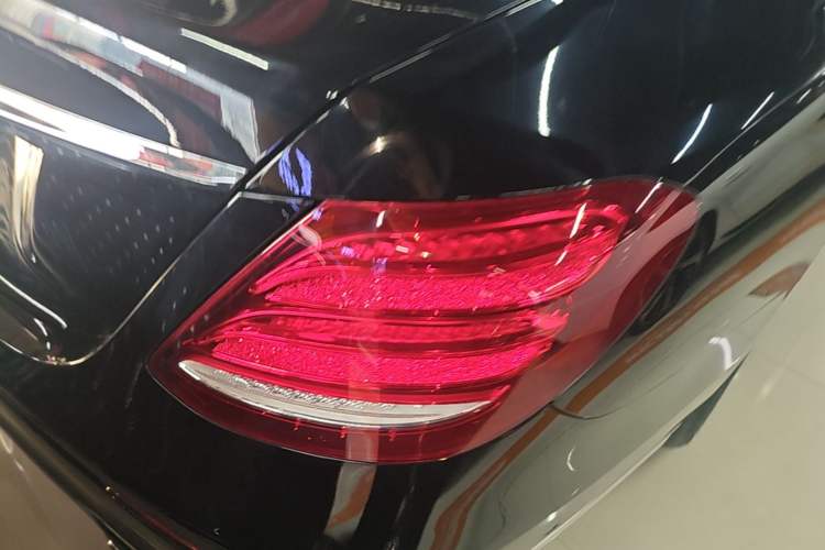 Used Mercedes-Benz E-Class 2018 Facelift E 200 L
