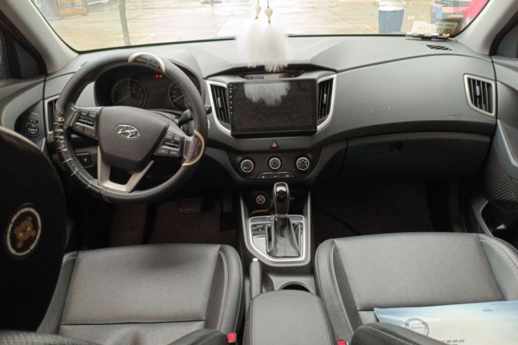 Used Hyundai ix25 2015 1.6L Automatic Two-Wheel Drive Smart GLS Trim
