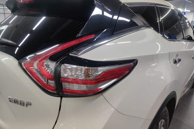Used Nissan Murano 2021 2.5L XE Two-Wheel Drive Elite Edition Right Rear Taillight