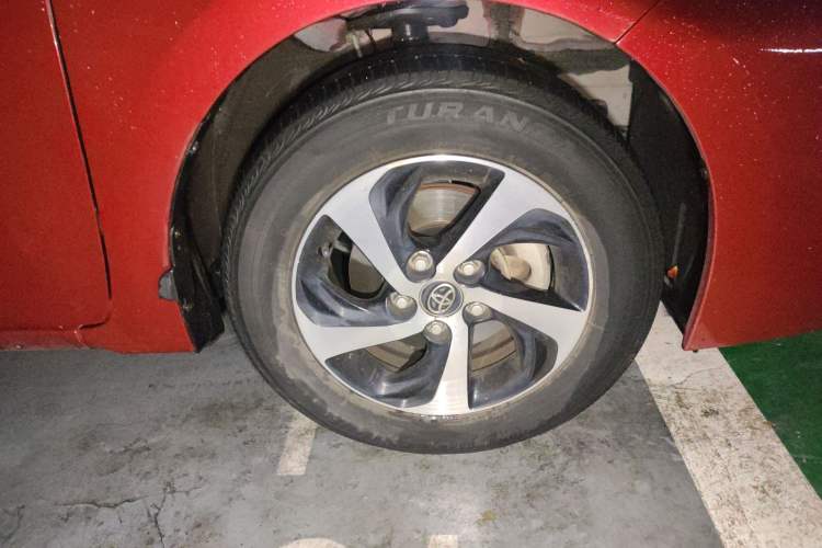 Used Toyota Levin 2017 Revised 185T CVT Elite Edition China V Standard Right Front Wheel Hub