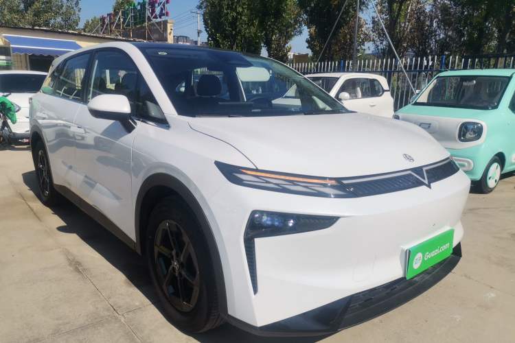 Used Venucia VX6 2025 Large Flat-Layout 520 Pro
