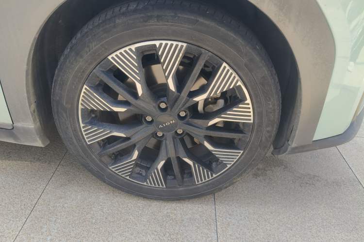 Used AION Y 2022 Plus 70 Smart Edition
