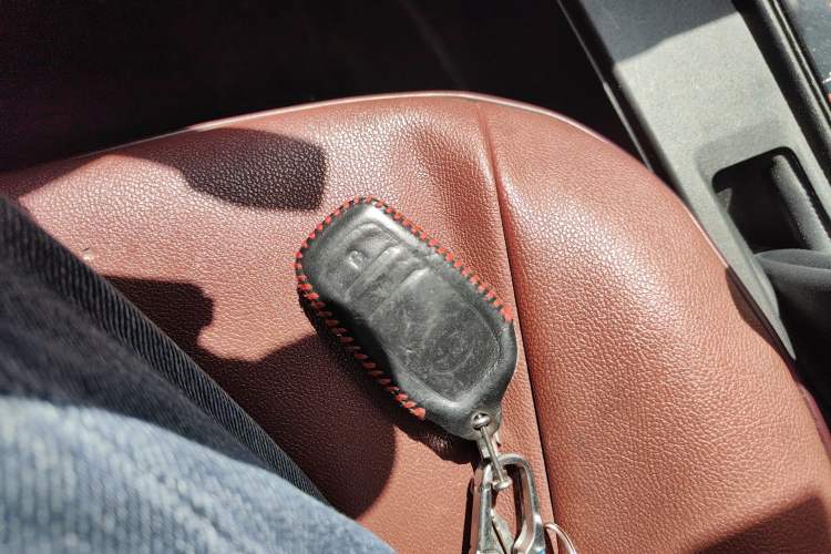 Used Toyota RAV4 2015 2.0L CVT Four-Wheel Drive New Edition
