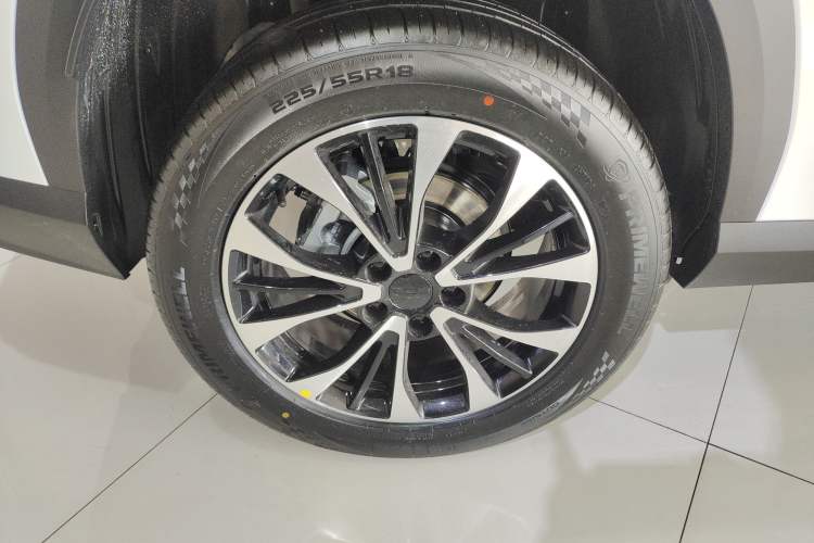 Used Geely Auto Emgrand X7 Sport 2026 Model 1.5TD Aspirational