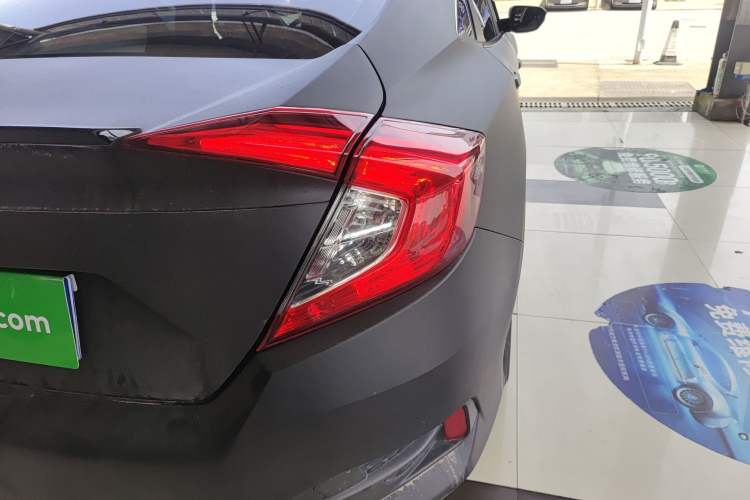 Used Honda Civic 2019 220TURBO CVT Dynamic Edition China VI Emission Standard Right Rear Taillight