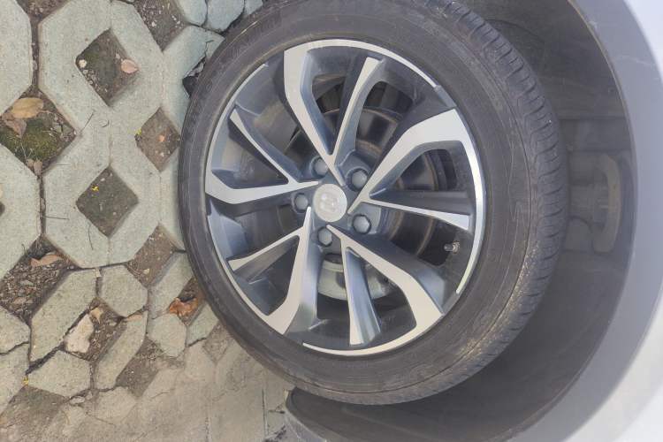Used Geely Auto Emgrand GS 2020 1.4T CVT Ya
