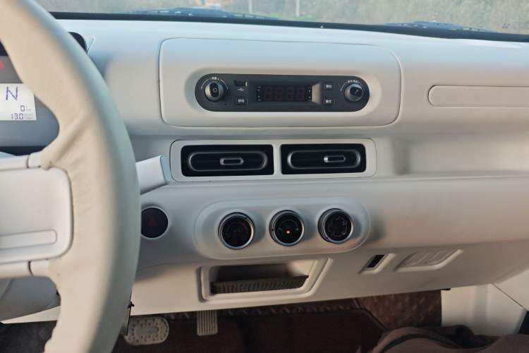 Used Wuling Zhiguang New Energy 2025 Comfort Model