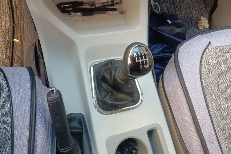 Used FORTHING Lingzhi 2024 M5L 1.5T Manual Base Model 7 Seats