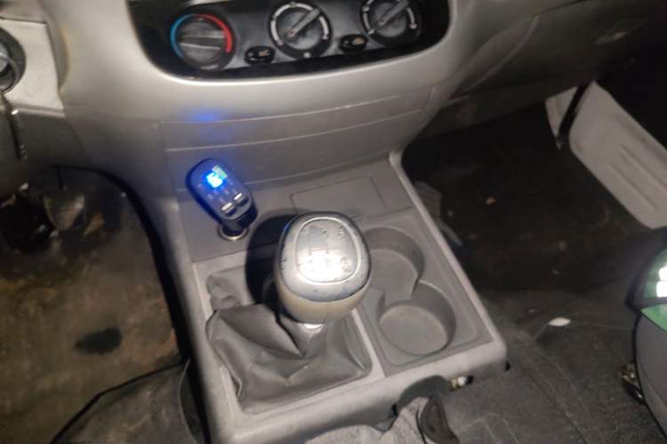 Used Jinbei Hiace 2014 2.0L 5th Generation Kuaiyunwang Business Version 4G19