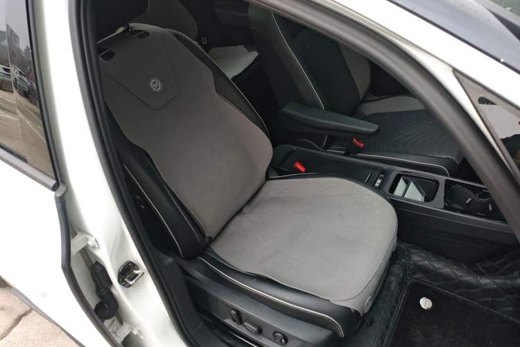 Used Volkswagen ID.3 2024 Outstanding Edition
