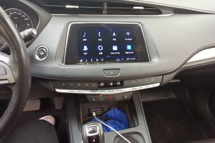 Used Cadillac XT4 2018 28T Two-Wheel Drive Leading Version
