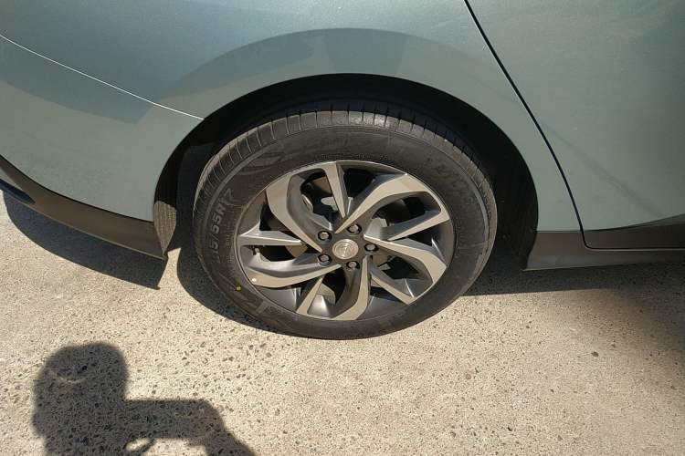 Used Buick Velite 6 2024 450km Comfort Edition PLUS Right Rear Wheel Hub