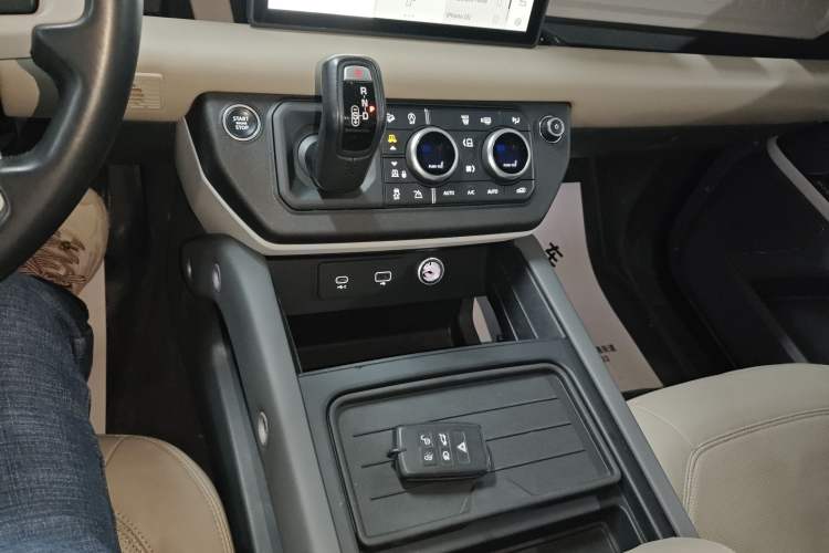 Used Land Rover Defender 2020 110 P400 HSE