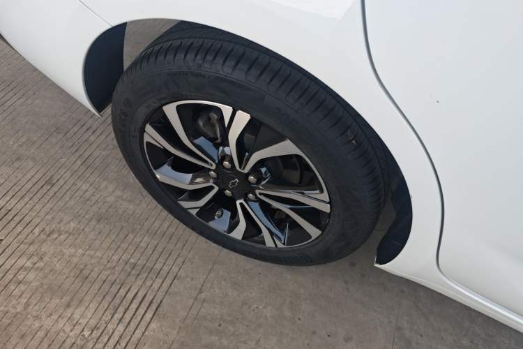 Used Chevrolet Monza 2022 Light Hybrid RS 330T Automatic Comfort Edition
