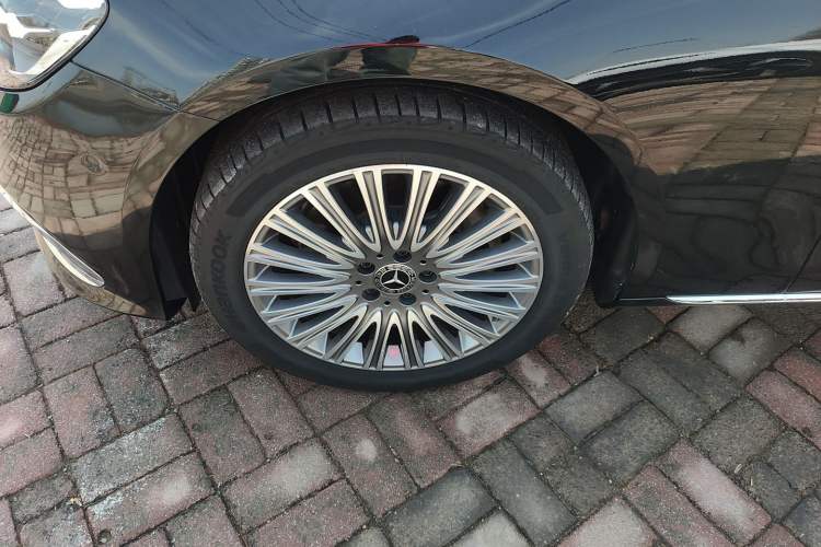 Used Mercedes-Benz E-Class 2023 E 300 L Stylish Model
