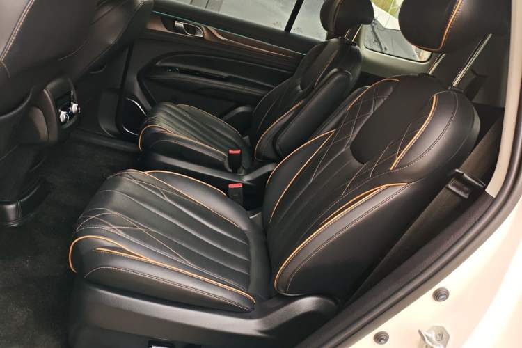 Used Ford Equator 2021 EcoBoost 225 Premier 7-Seater (2/2/3)