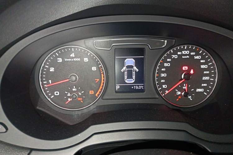 Used Audi Q3 2018 30th Anniversary Edition 30 TFSI Fashion Model