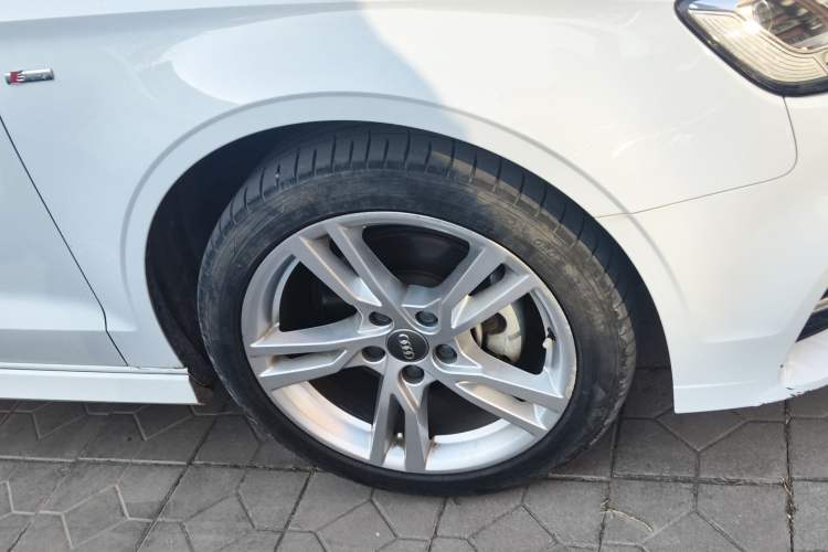 Used Audi A3 2019 Limousine 35 TFSI Fashion Edition China V standard
