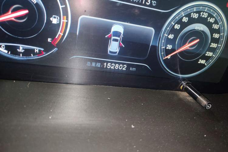 Used BYD S6 2012 2.0L Manual Luxury Version