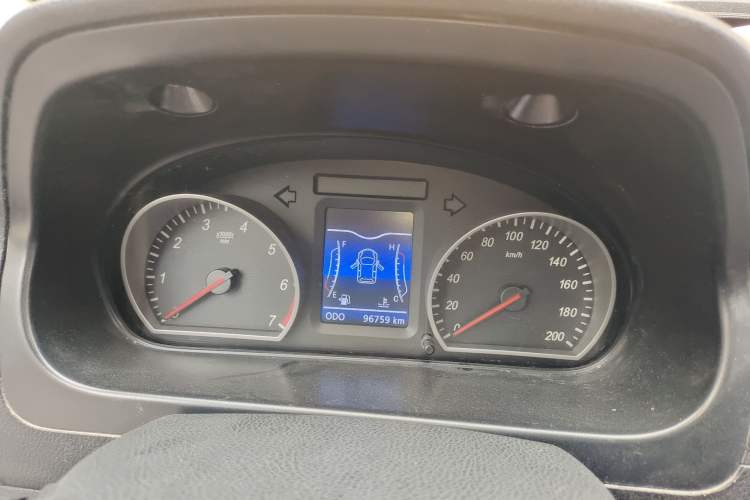 Used HYOSOW H2 2015 1.5L AMT Prestige Version BJ415C
