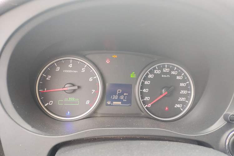 Used Mitsubishi Outlander 2018 2.0L Two-Wheel-Drive Jiale Edition 7-Seater