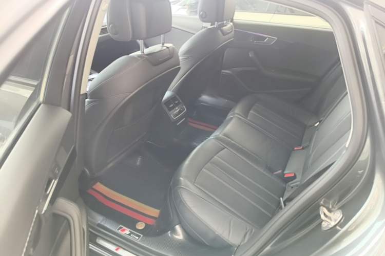 Used Audi A4L 2020 40 TFSI Fashion Dynamic Model
