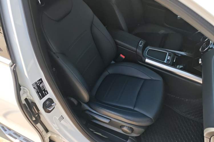 Used Mercedes-Benz GLA 2024 GLA 200
