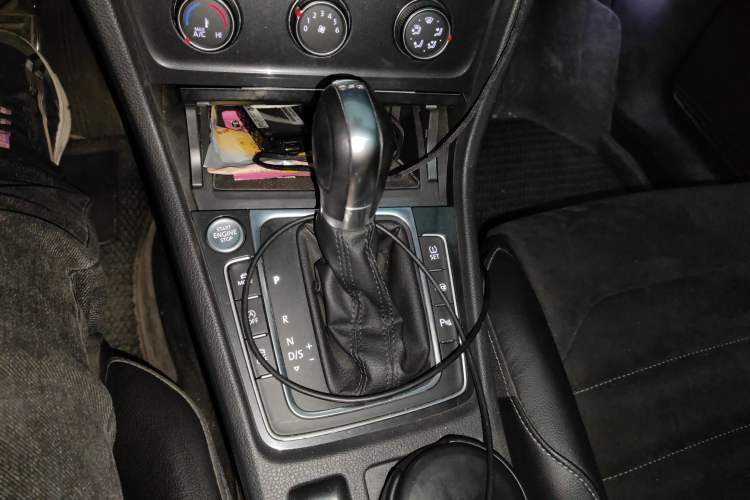 Used Volkswagen Golf 2018 230TSI Automatic Luxury Version