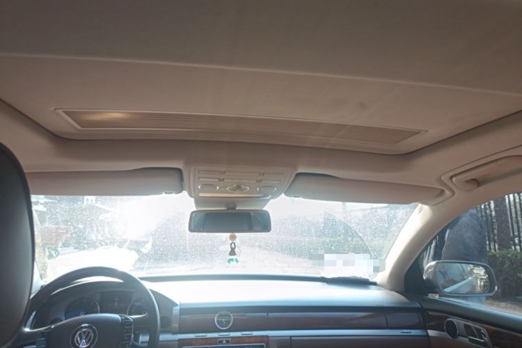 Used Volkswagen Phaeton 2014 3.0L Business Model
