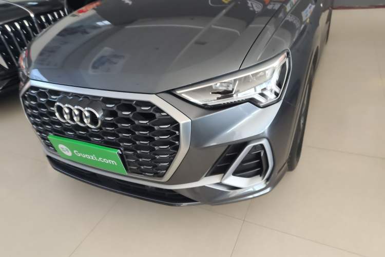 Used Audi Q3 Sportback 2020 40 TFSI Fashion Model
