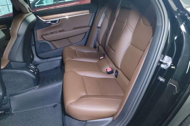 Used Volvo S90 2021 B5 Zhiyi Luxury Edition