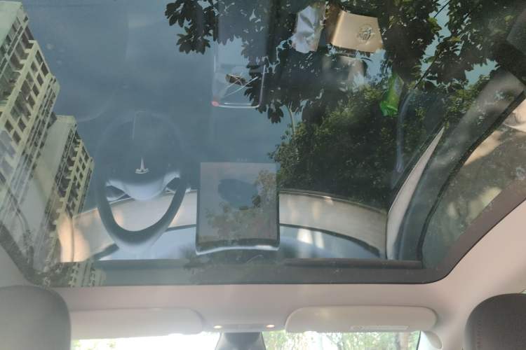 Used Tesla Model Y 2022 Revised Version Long-Range All-Wheel Drive
