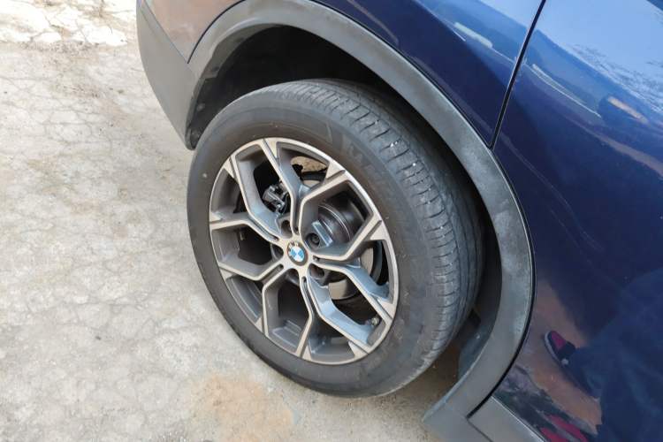 Used BMW X1 2020 sDrive25Li Leading Model
