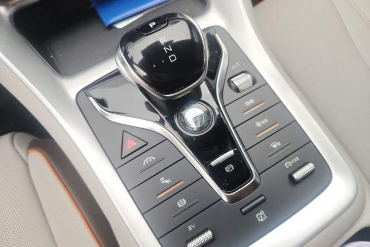 Used BYD Song Pro New Energy 2022 DM-i 110km Flagship Pro Model
