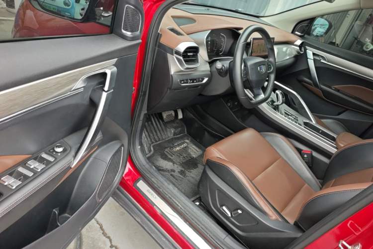 Used Geely Auto Coolray 2019 260T DCT Explorer China V Standard
