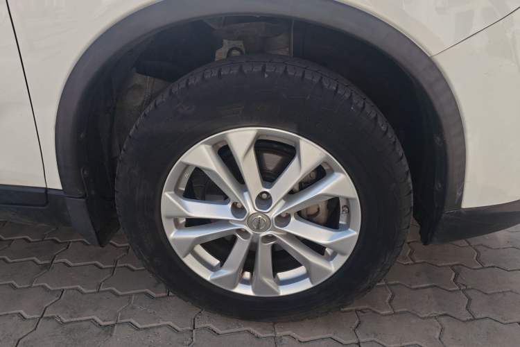 Used Nissan X-Trail 2014 2.5L CVT Luxury Edition 4WD