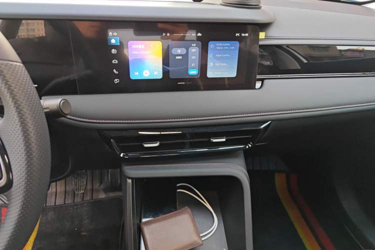 Used Roewe i5 2026 Model 1.5L Manual Comfort Version
