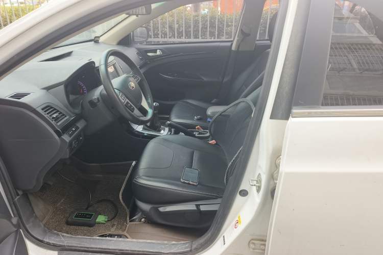 Used BYD Surui 2014 1.5L Manual Luxury Model