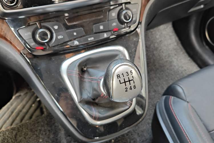 Used Haval H6 2014 Sport Version 1.5T Manual Two-Wheel Drive Elite Edition