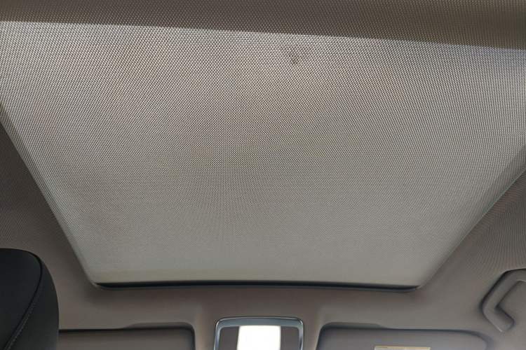 Used Zotye T600 2016 Sport Edition 2.0T DCT Prestige Model Headliner