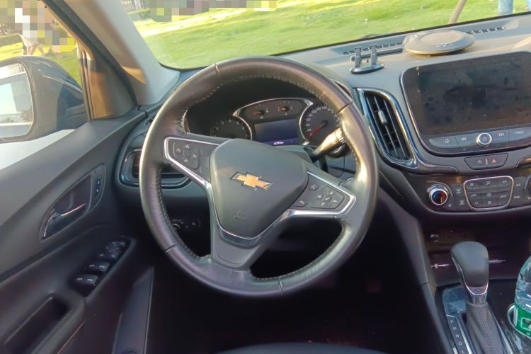 Used Chevrolet Equinox 2021 535T Yujie Edition
